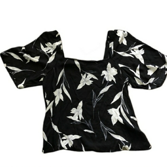 a new day Tops - Square Neck Floral Short Sleeve Top
